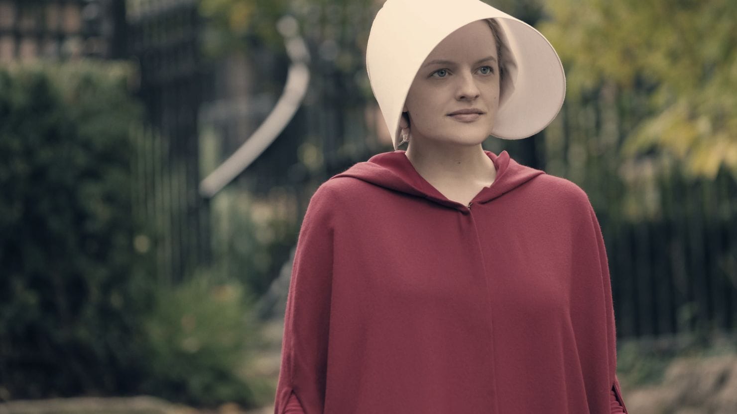 الثورة الحمراء تشتعل: تفاصيل الموسم السادس من The Handmaid’s Tale