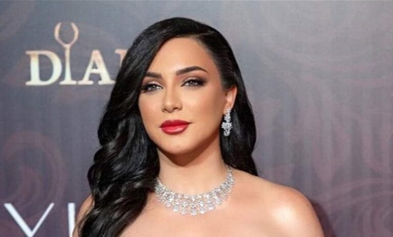 ” تصريح قوي “سلاف فواخرجي: “ما حدا بيمنعني من دخول بلدي”..ولا علاقة لي بماهر الأسد