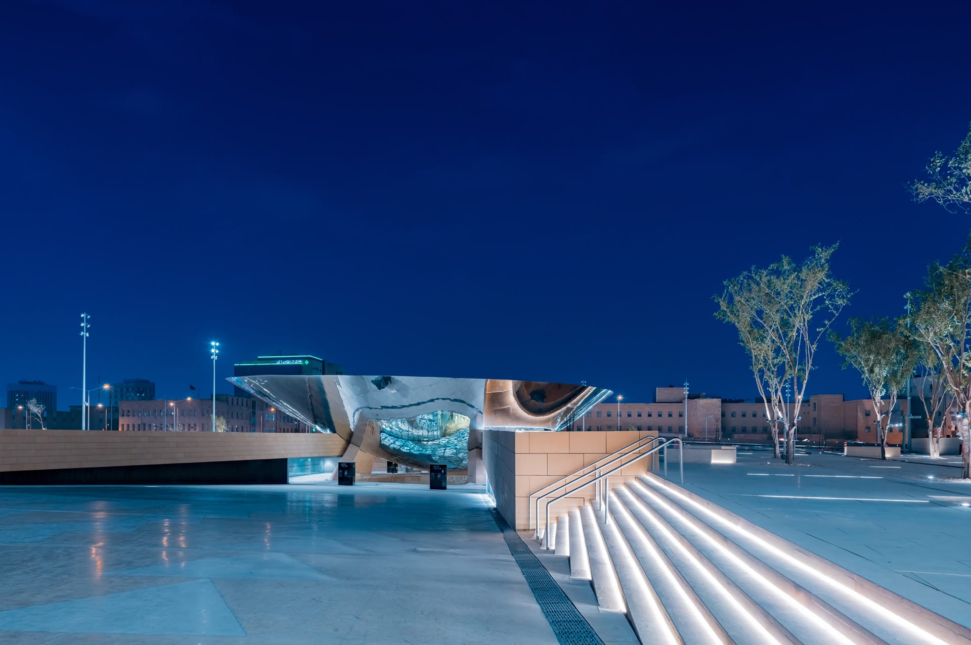 محطة قصر الحكم في الرياض.. تصميم مبهر مستوحى من العمارة السلمانية 1 محطة قصر الحكم في الرياض..