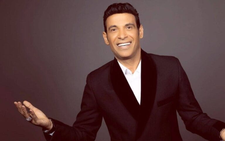 بعد قضائه عقوبة الحبس .. سعد الصغير لزوجته بعد خروجه من السجن: “هعوضك عن كل حاجة”