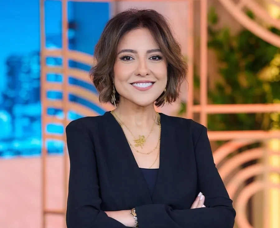 كشفت العديد من أسرار .. مي كساب تتحدث عن الأجور وسبب خسارتها الوزن 1 كشفت العديد من أسرار .. مي كساب تتحدث عن الأجور وسبب خسارتها الوزن