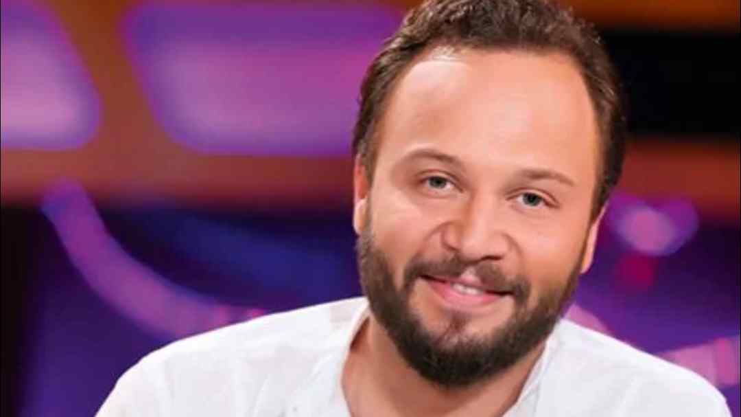 " أول اختبار للنظام "مكسيم خليل: كل رئيس هو موظف لدى الشعب 1 " أول اختبار للنظام "مكسيم خليل: كل رئيس هو موظف لدى الشعب