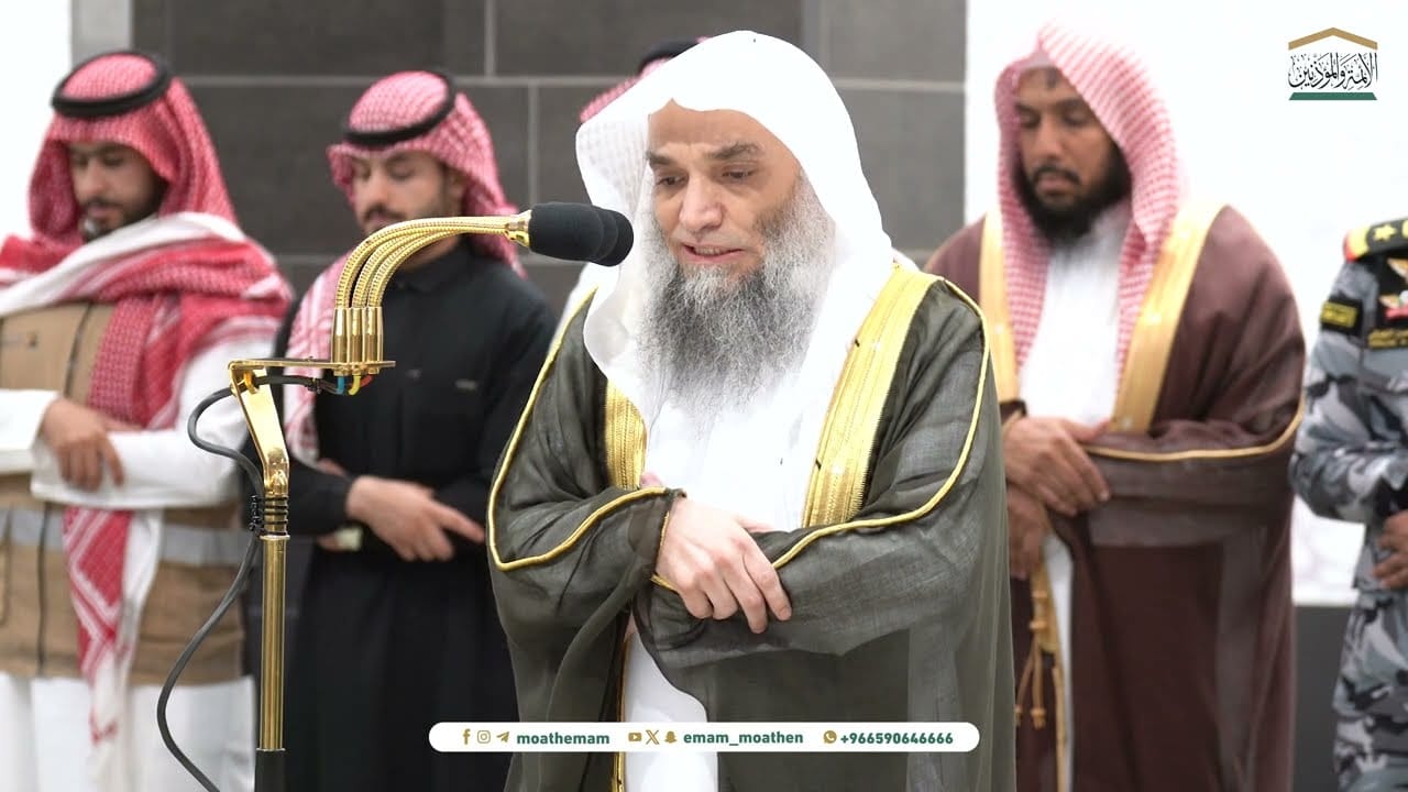 الشيخ فيصل غزاوي يؤم المصلين في صلاة المغرب بعد شفائه 1 الشيخ فيصل غزاوي يؤم المصلين في صلاة المغرب بعد شفائه