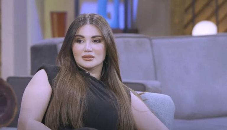 موقف محرج لهدى الأتربي مع حسن عسيري يشعل السوشيال ميديا