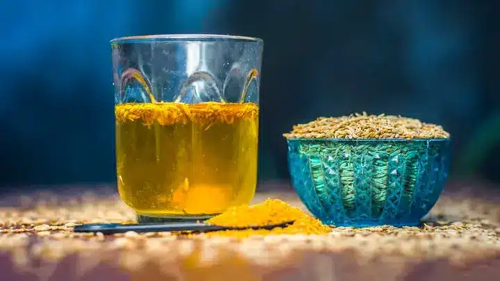 وصفة الكمون والكركم السحرية .. حل طبيعي لتطهير القولون وتحسين الصحة العامة بمواد طبيعية!! 1 وصفة الكمون والكركم السحرية .. حل طبيعي لتطهير القولون وتحسين الصحة العامة بمواد طبيعية!!