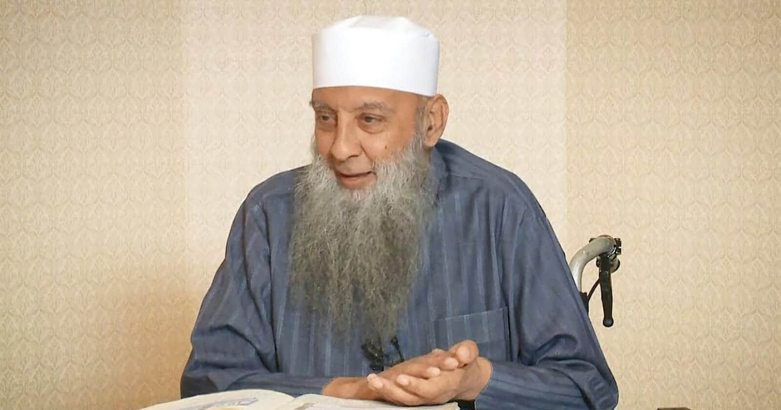وفاة أبو إسحاق الحويني بعد صراع مع المرض يثير الحزن بين محبيه 1 وفاة أبو إسحاق الحويني بعد صراع مع المرض يثير الحزن بين محبيه