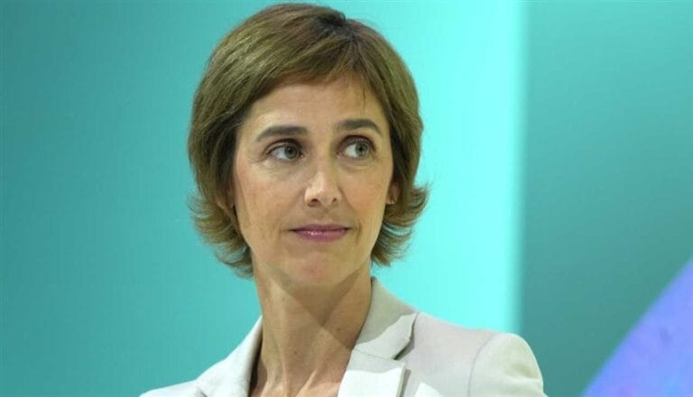 مفاجئة صادمة “استقالة لرئيسة أبحاث الذكاء الاصطناعي في شركة ميتا