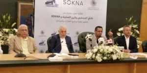 جدل واسع في مصر بسبب أزمة تغطية جنازات الفنانين.. والنجوم يردّون