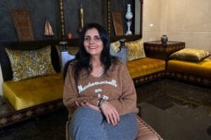 فاطمة عاطف تخرج عن صمتها بعد انتشار صورة مثيرة للجدل