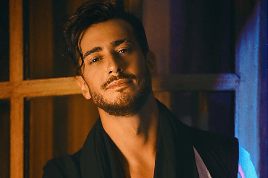 سعد لمجرد يحقق رقمًا قياسيًا على سبوتيفاي: "قولي متى" تتجاوز 100 مليون استماع! 1 سعد لمجرد يحقق رقمًا قياسيًا على سبوتيفاي: "قولي متى" تتجاوز 100 مليون استماع!
