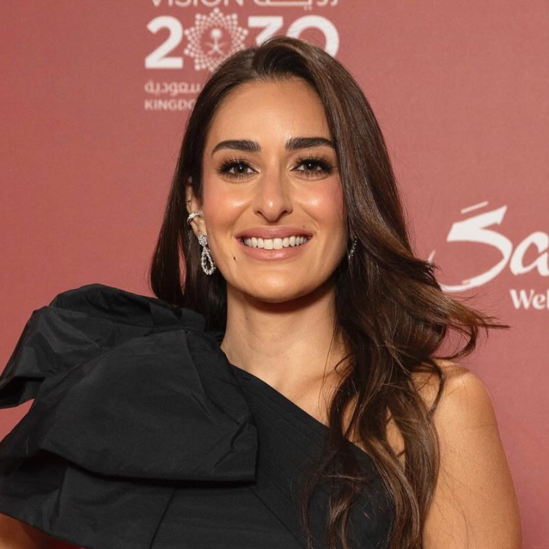 أمينة خليل ترد على أنباء ارتباطها بالمصور أحمد زعتر بعد ظهورهما في مهرجان كان 1 أمينة خليل ترد على أنباء ارتباطها بالمصور أحمد زعتر بعد ظهورهما في مهرجان كان