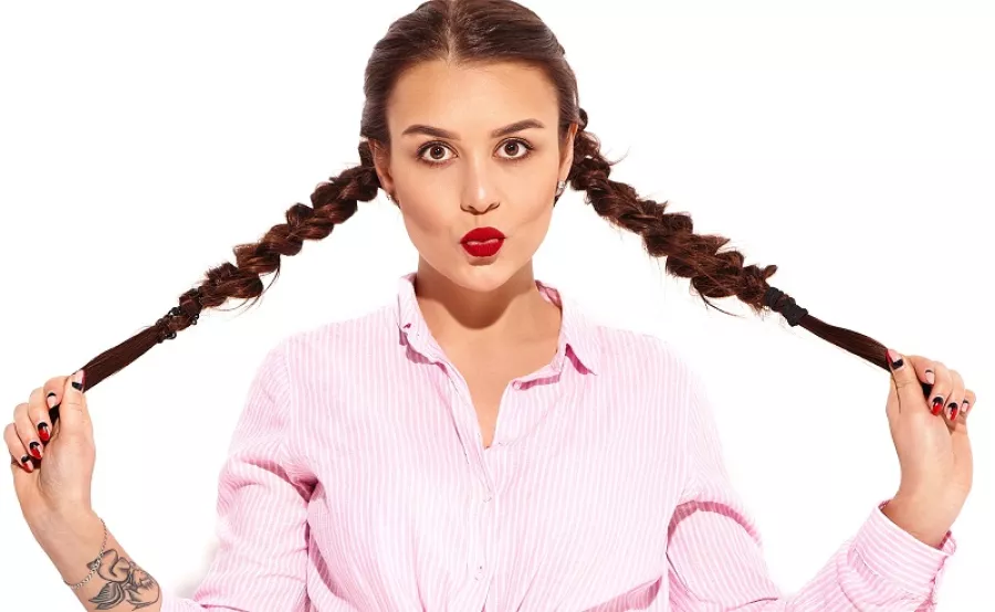 أفضل 3 أنواع ضفائر تحمي شعرك أثناء النوم 1 أفضل 3 أنواع ضفائر تحمي شعرك أثناء النوم