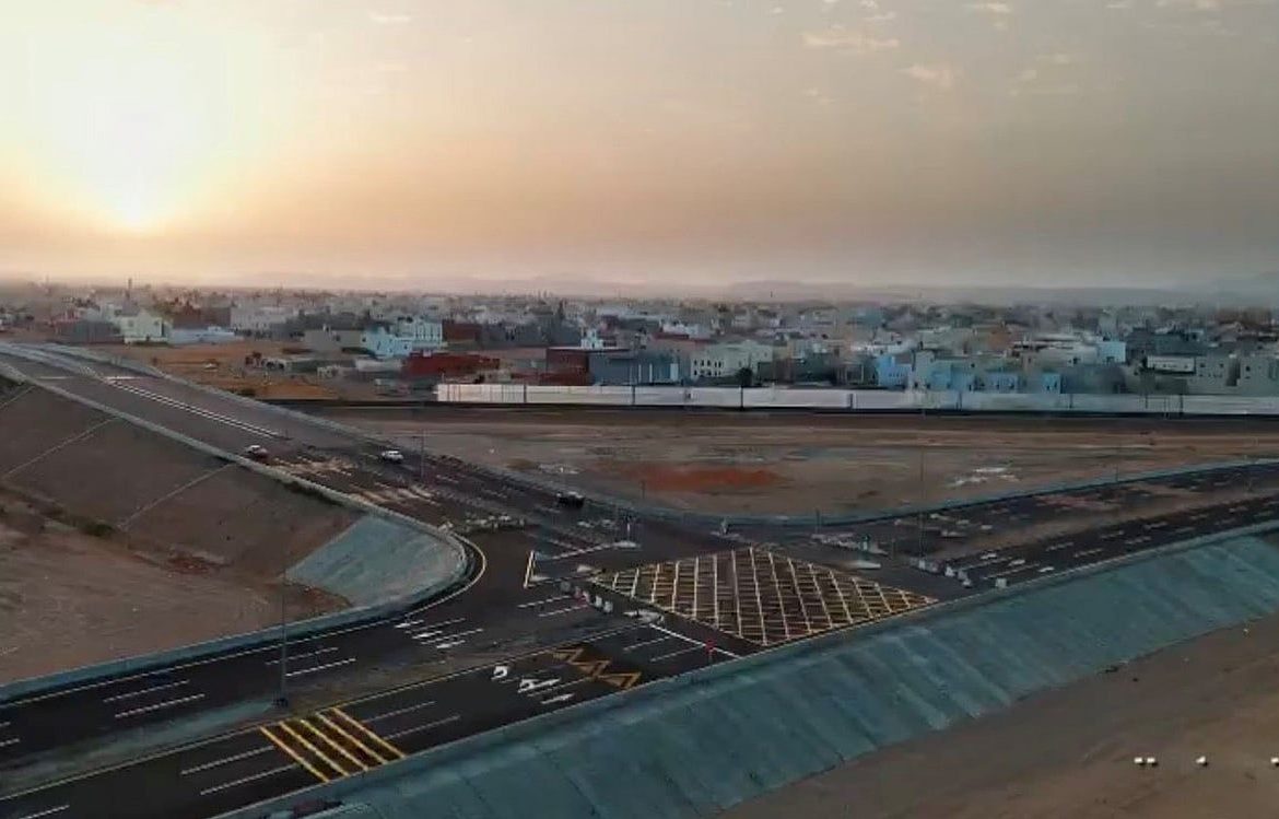 أمانة جدة تفتتح طريقًا جديدًا لتعزيز الربط بين الأحياء وقطار الحرمين 1 أمانة جدة تفتتح طريقًا جديدًا لتعزيز الربط بين الأحياء وقطار الحرمين