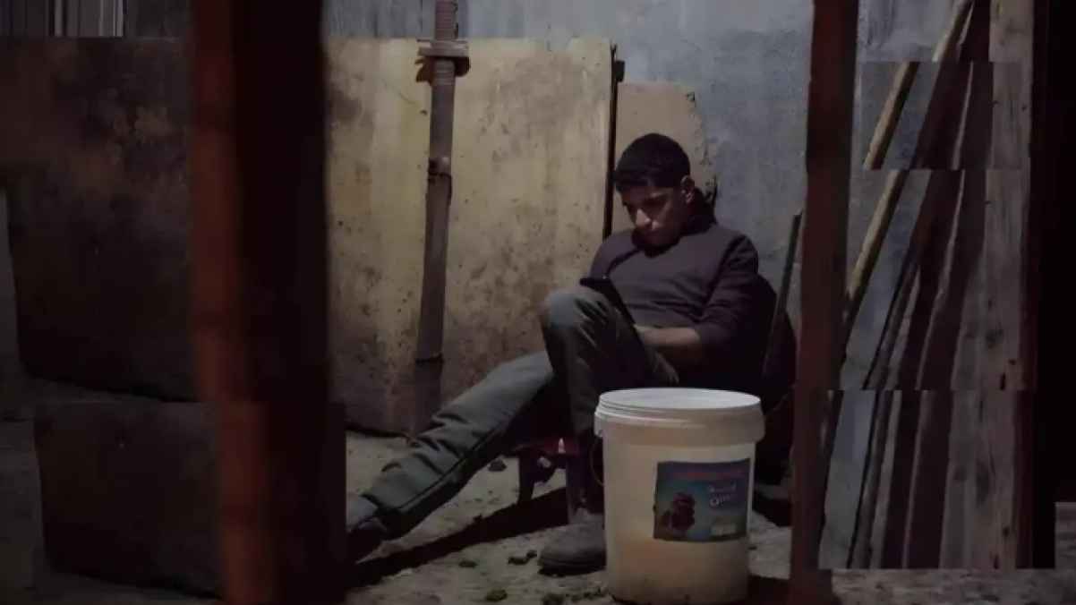 فيلم "أسفلت" الأردني يحصد الجائزة ويثير إعجاب النقاد في مهرجان كان 1 فيلم أسفلت الأردني يحصد الجائزة ويثير إعجاب النقاد