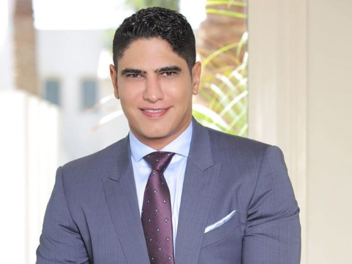 بفيديو مفبرك ..أبو هشيمة يتعرض للتهديد والابتزاز ويدفع 100 ألف دولار 1 بفيديو مفبرك ..أبو هشيمة يتعرض للتهديد والابتزاز ويدفع 100 ألف دولار