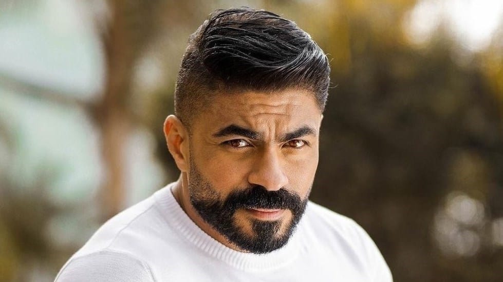 "هنيجي لك البيت!".. الجمهور يهدد خالد سليم بسبب