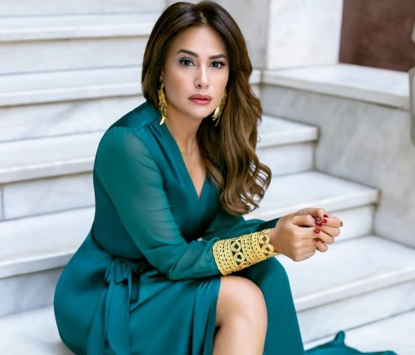 هند صبري تفجع بوفاة والدتها.. التشييع من منزل العائلة في تونس